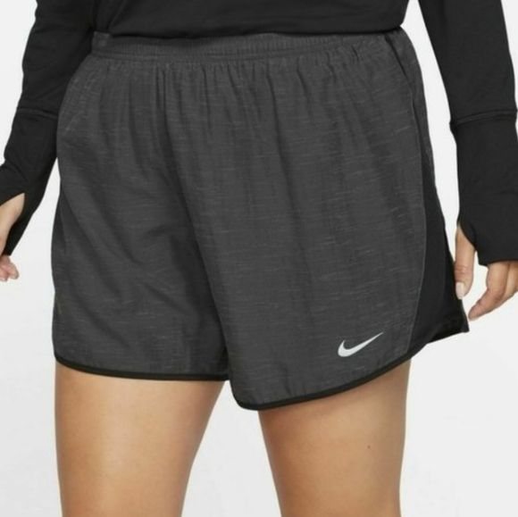 Womens Nike Dri-Fit Running Shorts Gray Lined NEW - Picture 4 of 4
